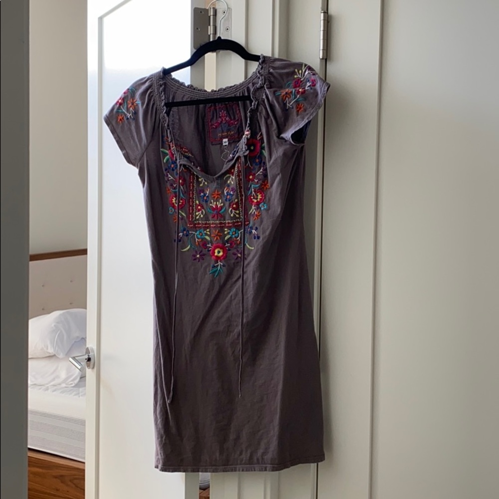 Johnny Was embroidered soft shirt dress xs s
